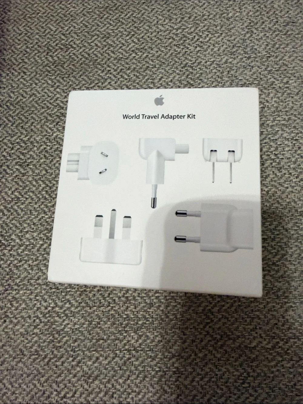 Apple World Travel Adapter Kit - White Plug Set